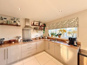 Photo 8- click for photo gallery